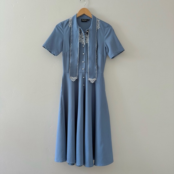 Voodoo Vixen Bluebell Blue Midi Dress with White Embroidery - Picture 2 of 9